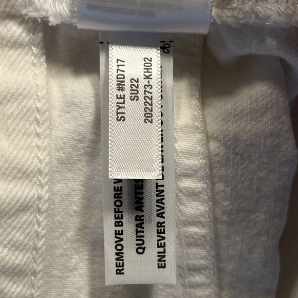 Madewell Shorts Womens Size 32 W Relaxed Denim White Cut Off NWT MSRP $78 - Picture 7 of 14